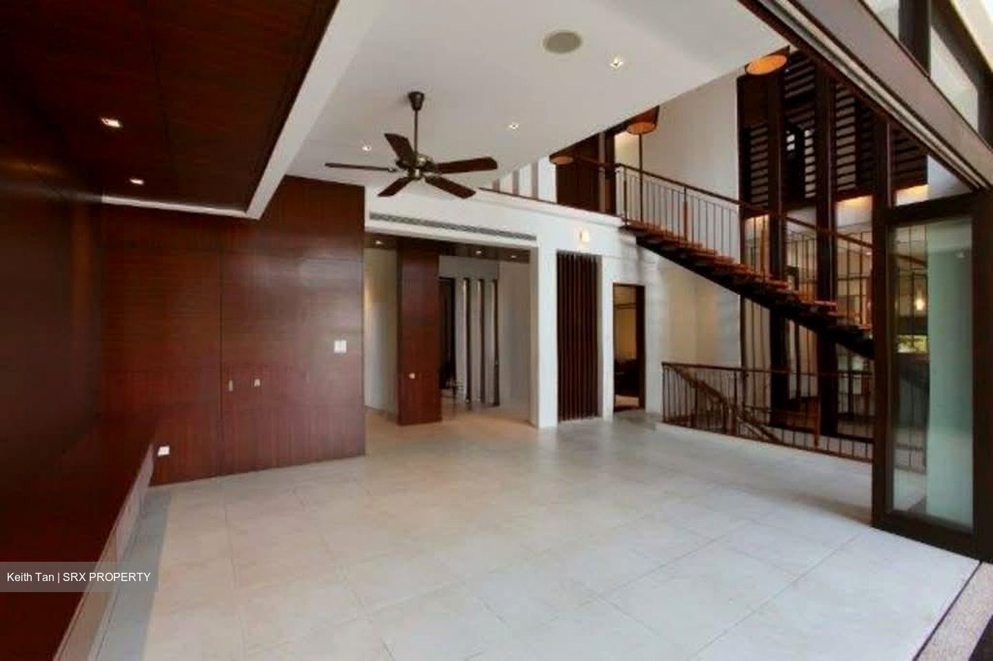 Ocean Drive (D4), Detached #553897031